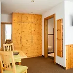 Olympia Privathotel Garni 3*