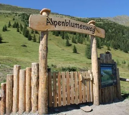 Olympia Privathotel Garni 3*