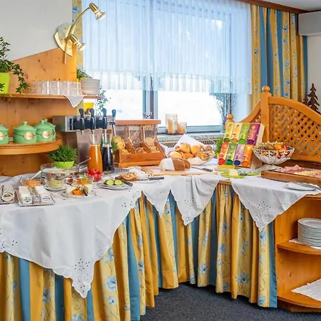 Olympia Privathotel Garni 3*